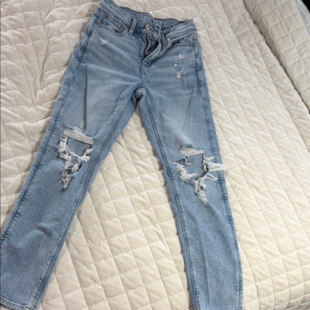 Light Blue Distressed Women’s Jeans